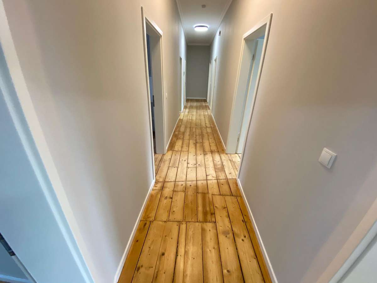 Kaiserslautern - Nähe Stadtpark/Klinikum, 5 ZKB, Gäste WC, moderne EBK, Balkon - Photo 2